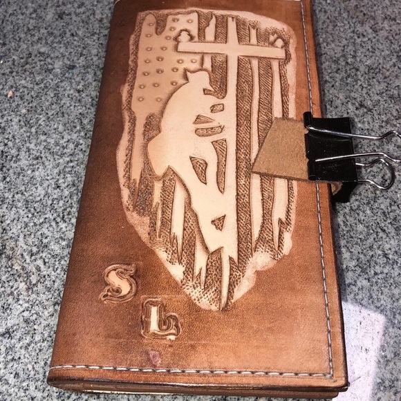 Men’s wallets - Picture 8 of 8